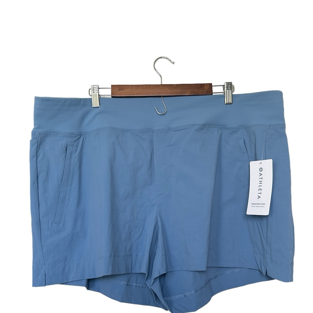 NWT Athleta Trekkie North Short Plus Size Womens 20 Athleisure Activewear Sporty - Picture 2 of 8